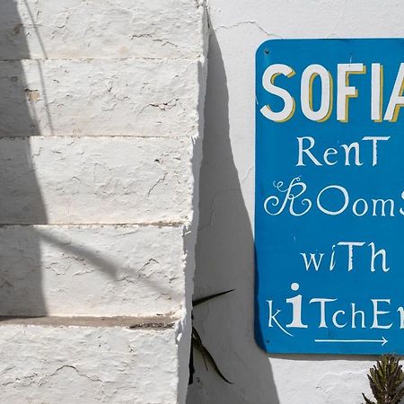 Sofia Rooms Пицидия Экстерьер фото